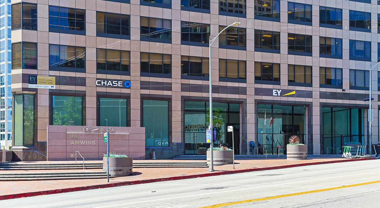 EY Plaza - Image 11